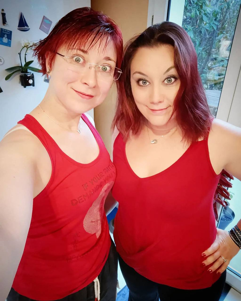 Caroline and Clémentine, the two sisters behind BabyBloom